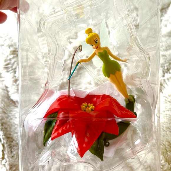 Hallmark Disney Tinker Bell Ornament 4” H Pixie - Dusted Poinsettia Holiday 2023 - Picture 2 of 4